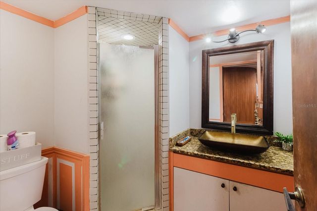 4404 OLD ORCHARD DRIVE, Tampa, FL 33618