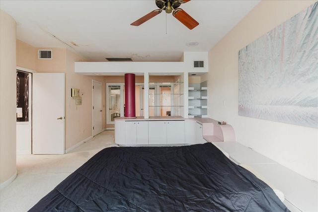 4404 OLD ORCHARD DRIVE, Tampa, FL 33618