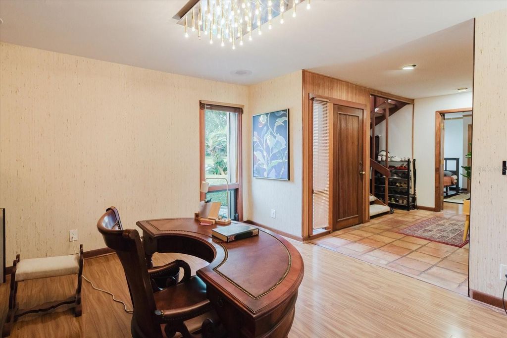 Image 11 of property listing at 4404 OLD ORCHARD DRIVE, Tampa, FL 33618