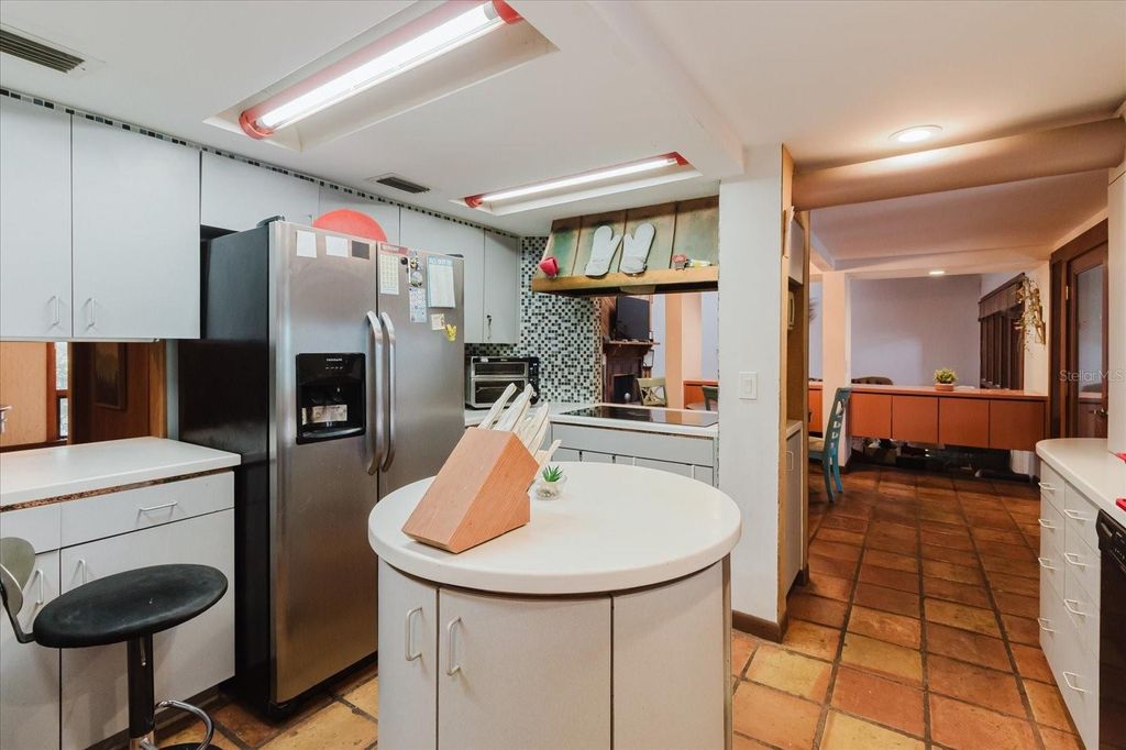 Image 21 of property listing at 4404 OLD ORCHARD DRIVE, Tampa, FL 33618