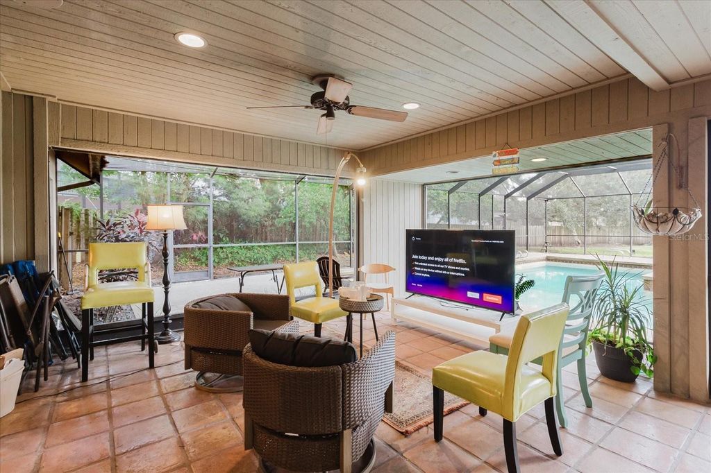 Image 34 of property listing at 4404 OLD ORCHARD DRIVE, Tampa, FL 33618