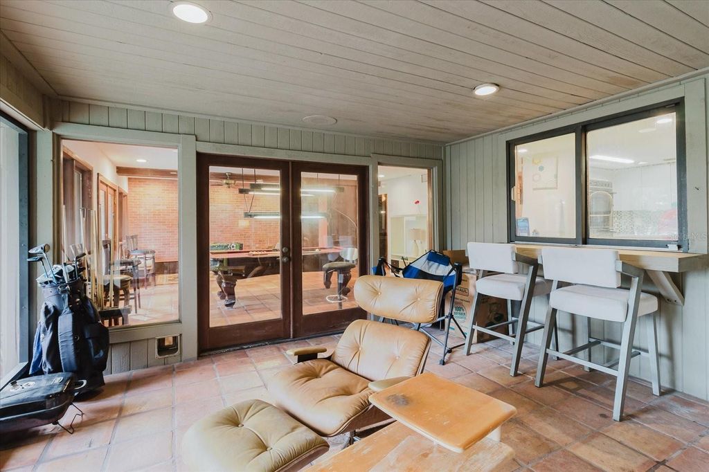 Image 37 of property listing at 4404 OLD ORCHARD DRIVE, Tampa, FL 33618