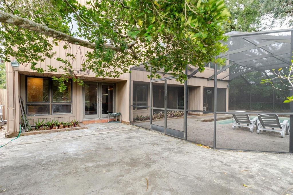 Image 46 of property listing at 4404 OLD ORCHARD DRIVE, Tampa, FL 33618