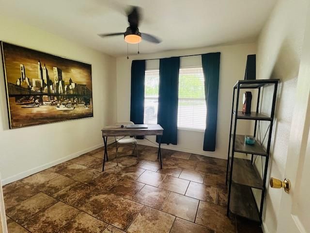 26562 Lone Tree Rd, Escalon, CA 95320