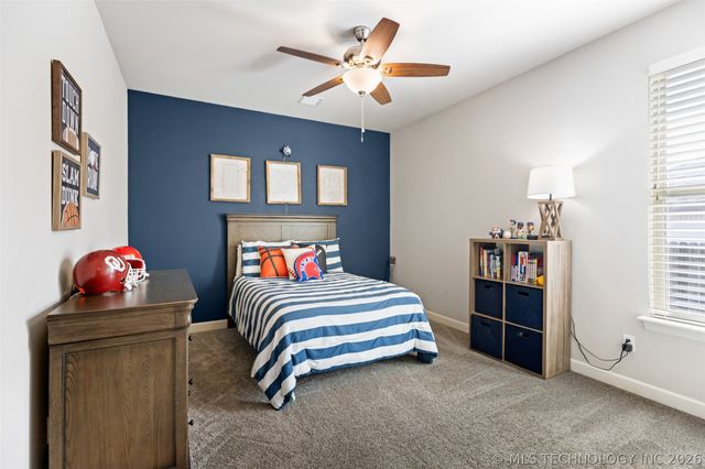 5982 E 143rd Street S, Bixby, OK 74008