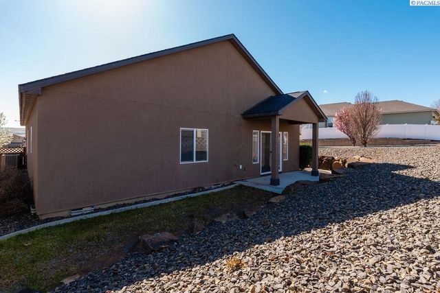 4384 Corvina St, Richland, WA 99352