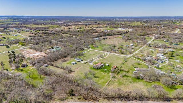 528 Stonegate Drive, Paradise, TX 76073