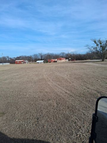 528 Stonegate Drive, Paradise, TX 76073