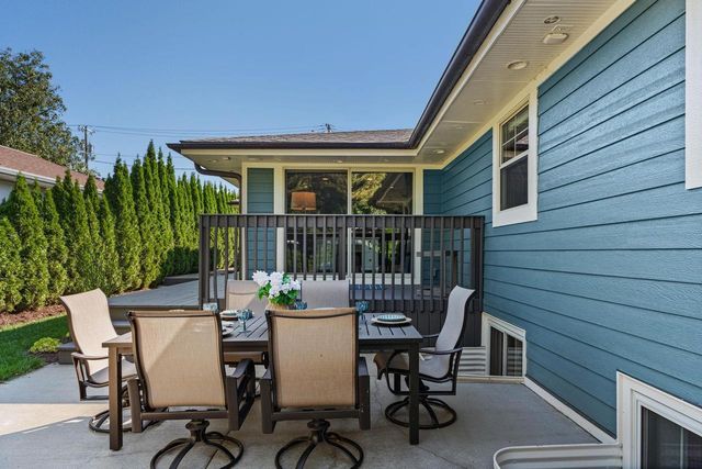 10 Roxbury Road, Madison, WI 53704