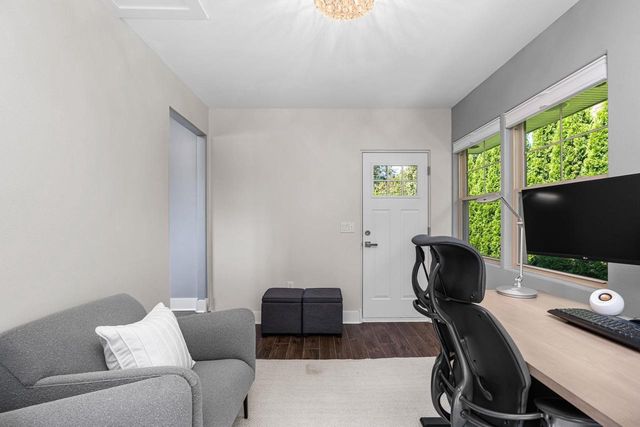 10 Roxbury Road, Madison, WI 53704