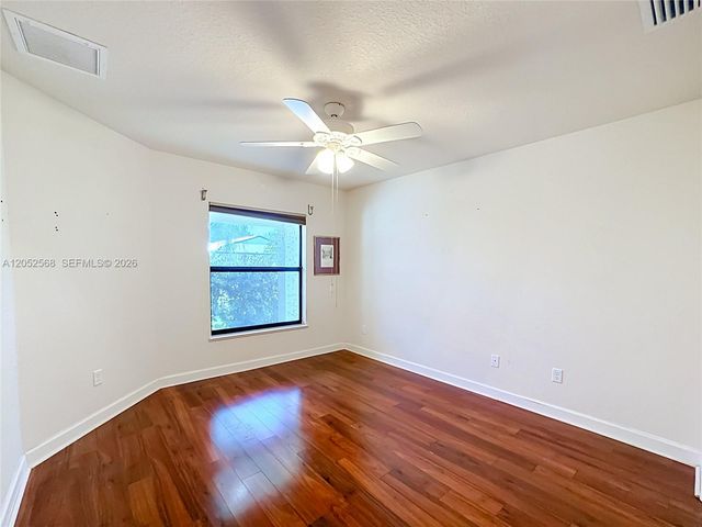 5 Flamenco Way, Port St. Lucie, FL 34952