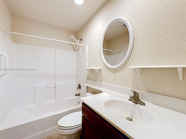 5 Flamenco Way, Port St. Lucie, FL 34952