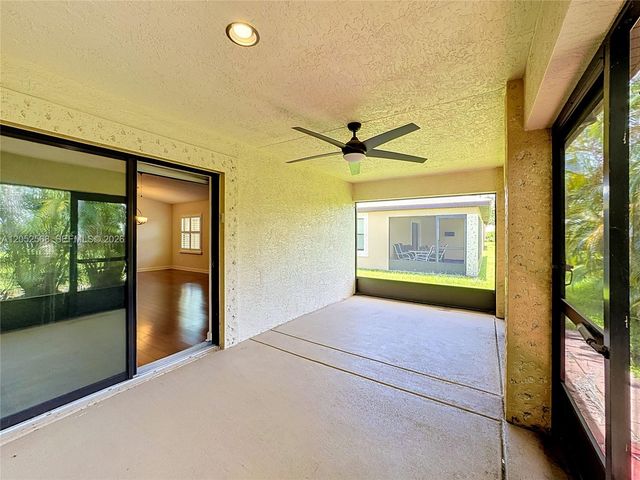 5 Flamenco Way, Port St. Lucie, FL 34952