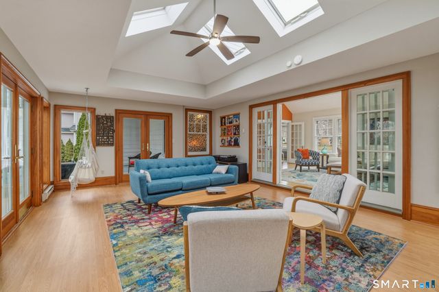 365 Maple Avenue, Cheshire, CT 06410