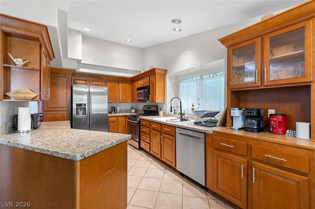 7724 Clearwood Avenue, Las Vegas, NV 89123