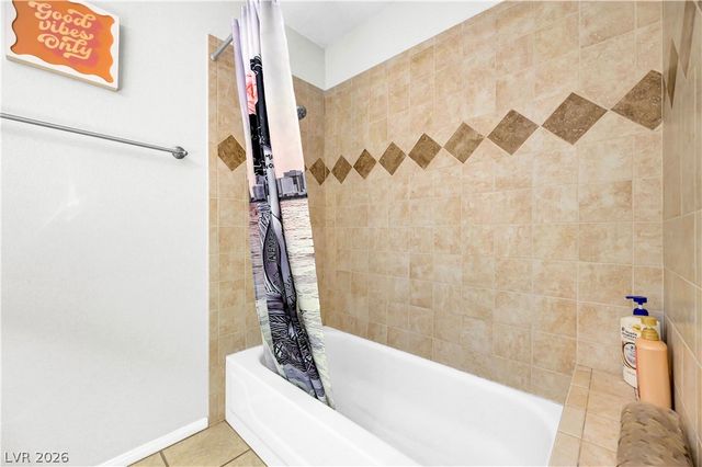 7724 Clearwood Avenue, Las Vegas, NV 89123