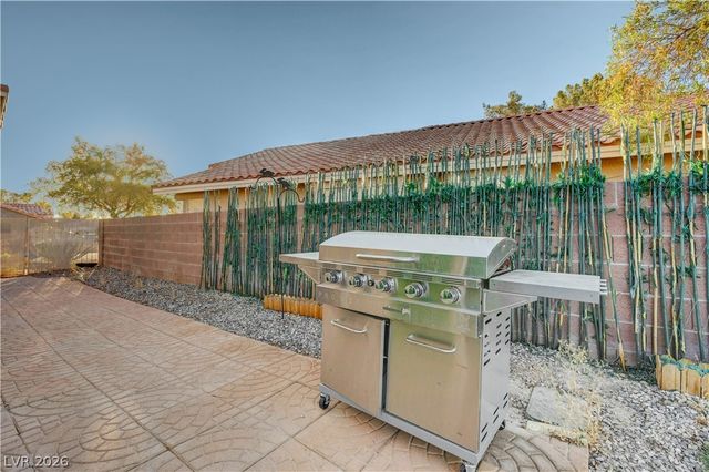 7724 Clearwood Avenue, Las Vegas, NV 89123
