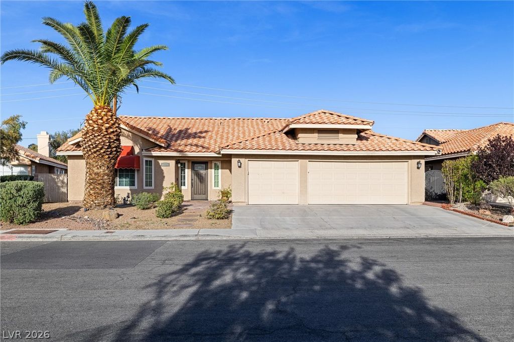 7724 Clearwood Avenue, Las Vegas, NV 89123