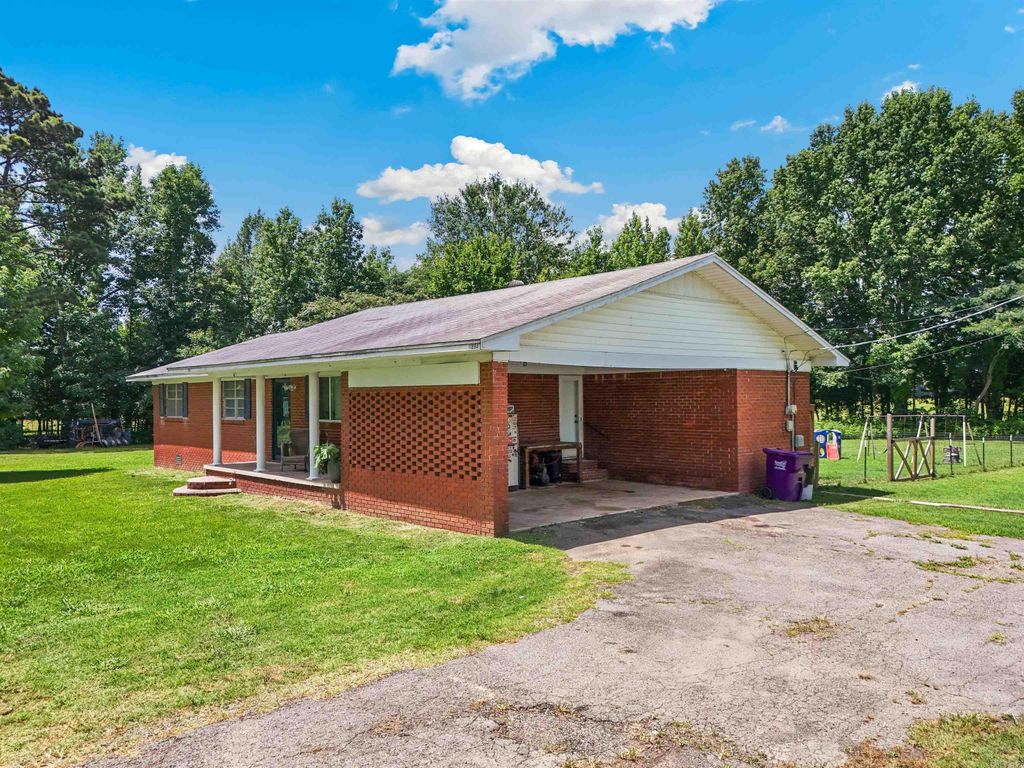 11884 Hwy 31 N, Ward, AR 72176