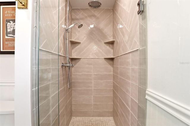 2518 WEBER STREET, Orlando, FL 32803