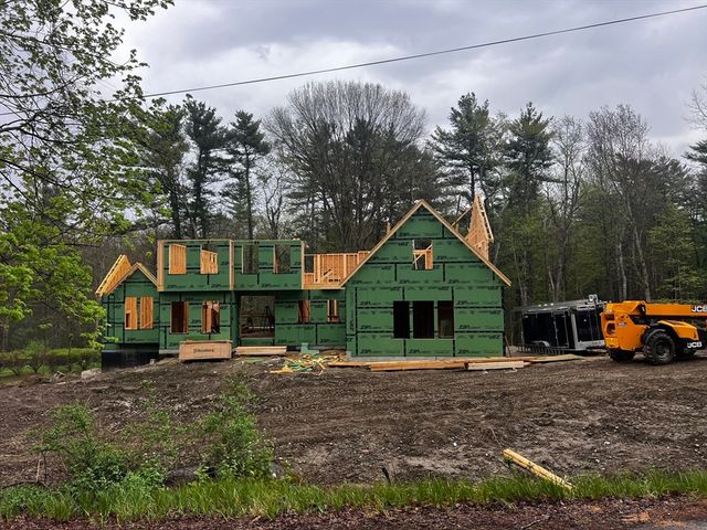 20 Hilliard Road, Kensington, NH 03833