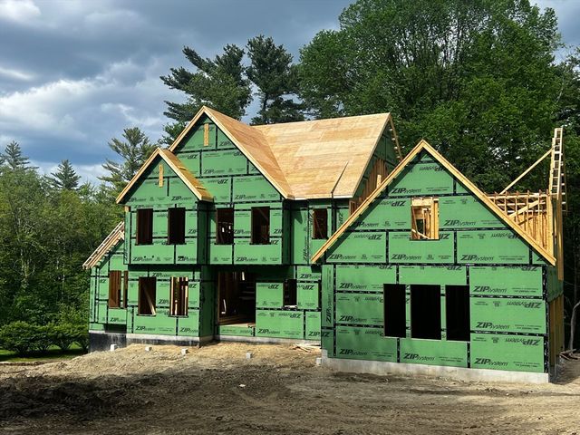 20 Hilliard Road, Kensington, NH 03833