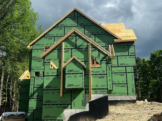 20 Hilliard Road, Kensington, NH 03833