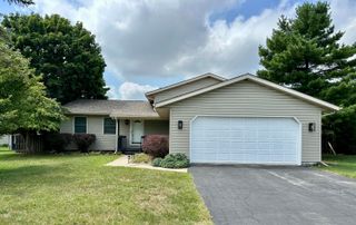 562 Glenwood Drive, Valparaiso, IN 46385