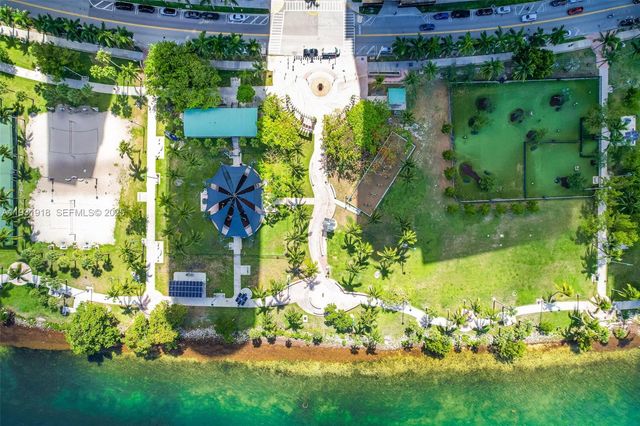 1750 N Bayshore Dr 1204, Miami, FL 33132