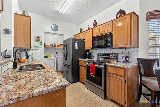 3001 Tom Lockett Drive, Killeen, TX 76549