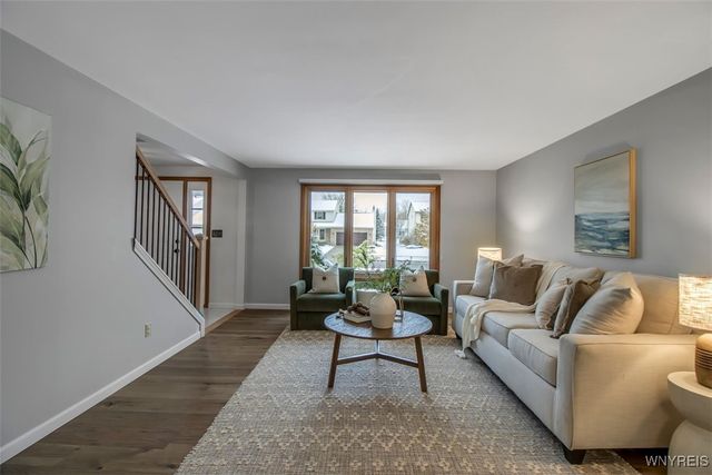 12 Arrow Trail, Lancaster, NY 14086