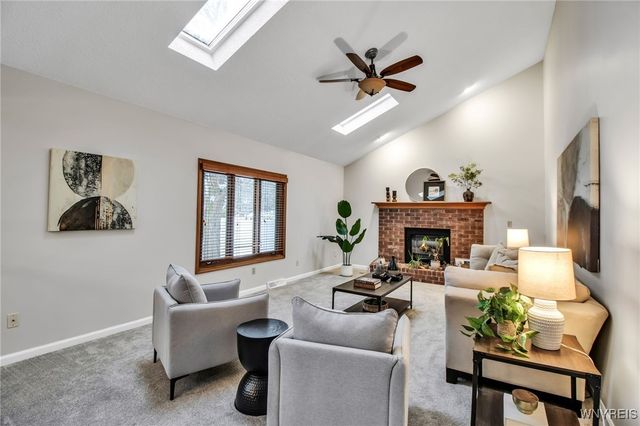 12 Arrow Trail, Lancaster, NY 14086