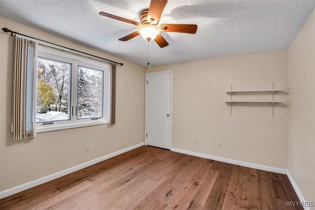 12 Arrow Trail, Lancaster, NY 14086