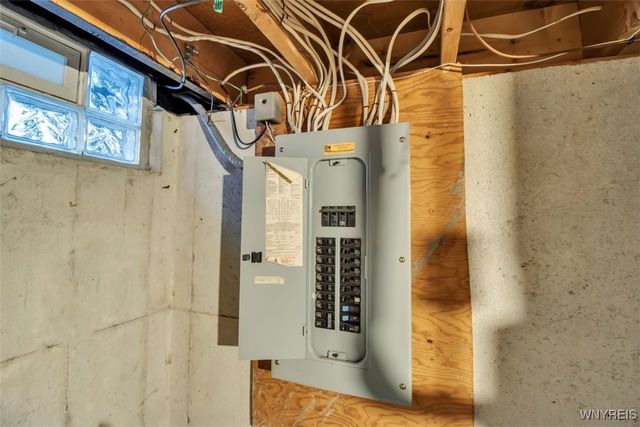 12 Arrow Trail, Lancaster, NY 14086