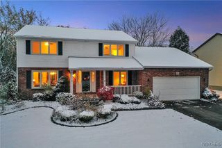 12 Arrow Trail, Lancaster, NY 14086