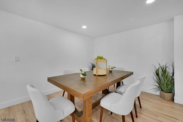 236 Campora Dr, Northvale Boro, NJ 07647