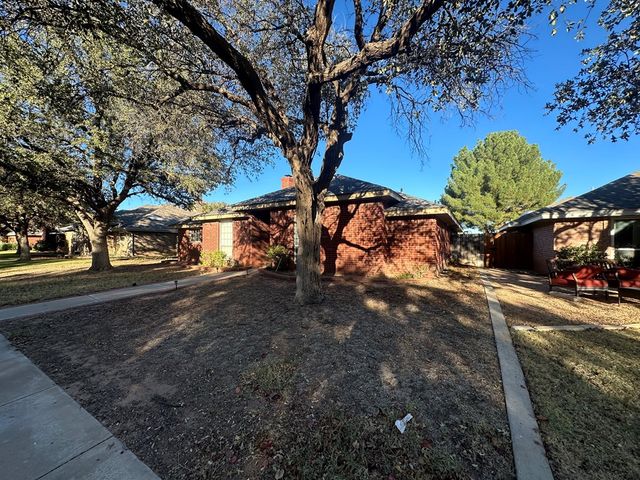 4700 Bishops Castle Dr, Midland, TX 79705