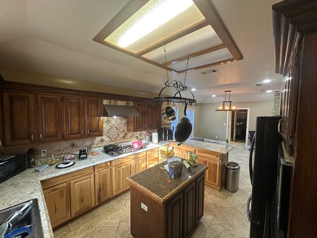 4700 Bishops Castle Dr, Midland, TX 79705