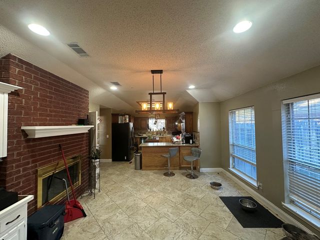 4700 Bishops Castle Dr, Midland, TX 79705