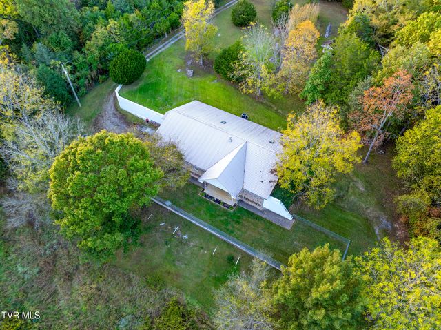 645 Elmwood Road, Midway, TN 37809