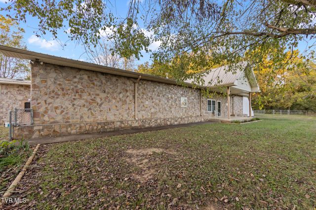 645 Elmwood Road, Midway, TN 37809