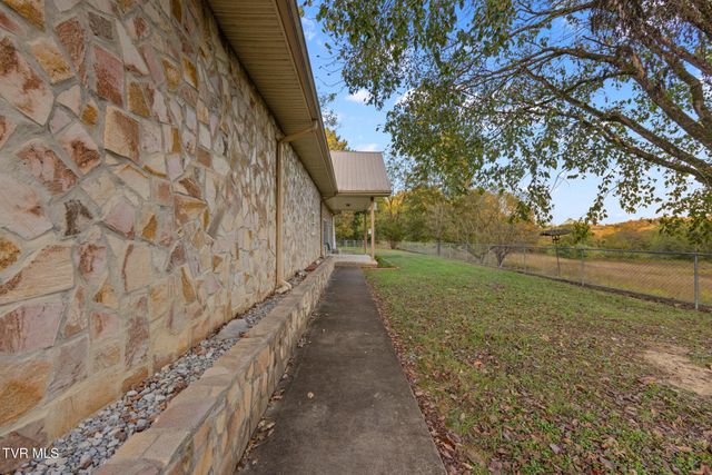 645 Elmwood Road, Midway, TN 37809