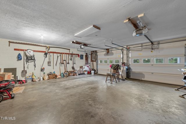 645 Elmwood Road, Midway, TN 37809