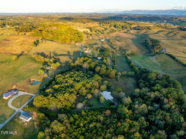 645 Elmwood Road, Midway, TN 37809