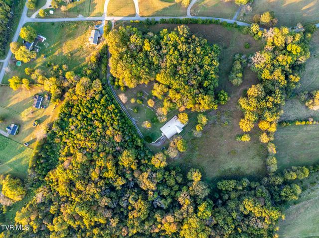 645 Elmwood Road, Midway, TN 37809