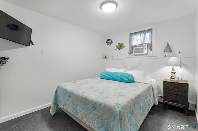 752 East Broadway, Milford, CT 06460