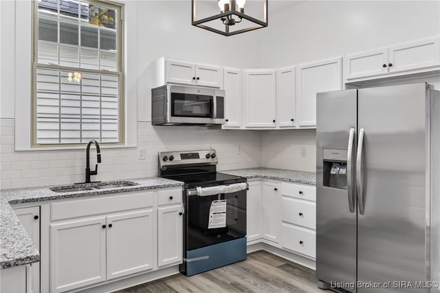 1748 Ekin Avenue, New Albany, IN 47150