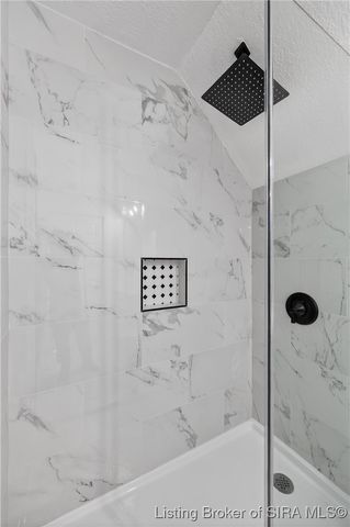 1748 Ekin Avenue, New Albany, IN 47150