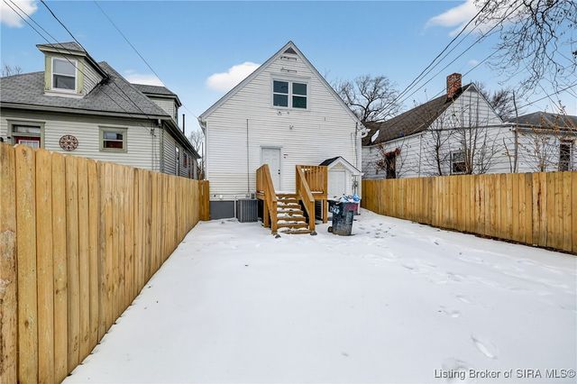 1748 Ekin Avenue, New Albany, IN 47150