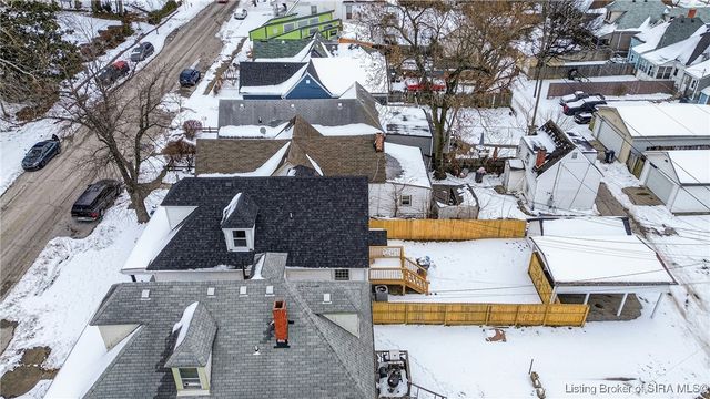 1748 Ekin Avenue, New Albany, IN 47150